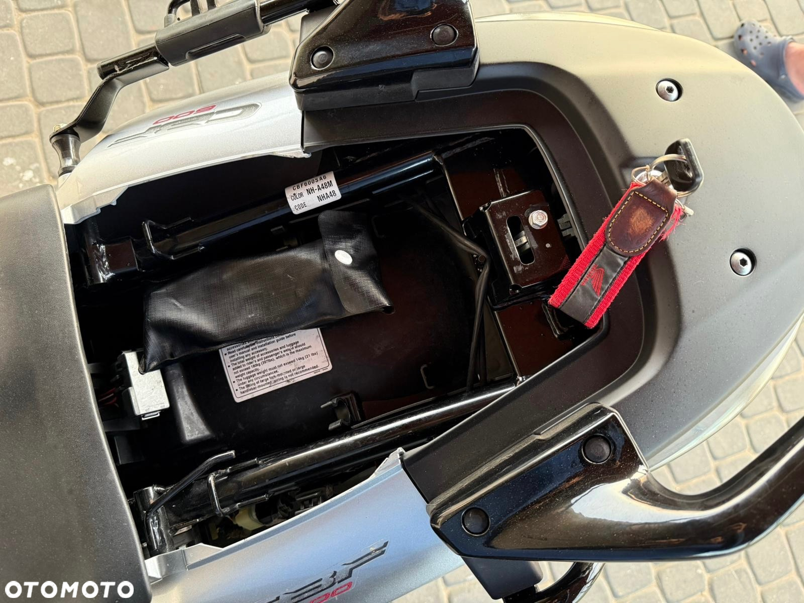 Honda CBF - 24