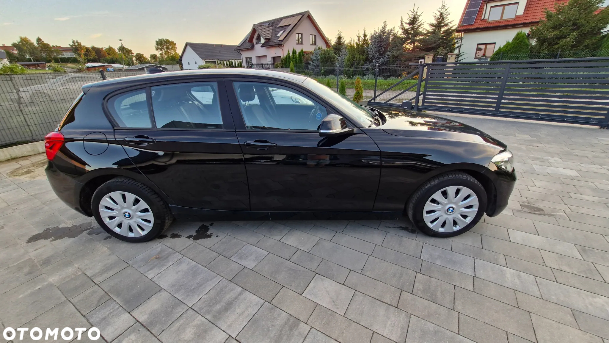 BMW Seria 1 118i - 6