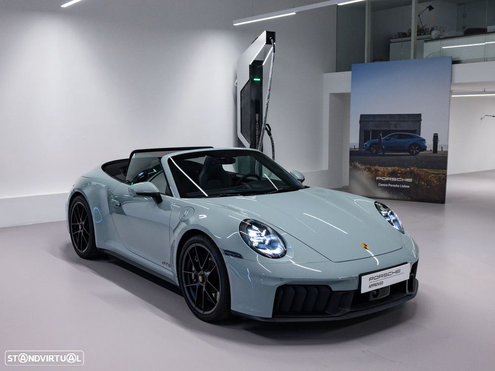 Porsche 911 (992) Carrera GTS - 4