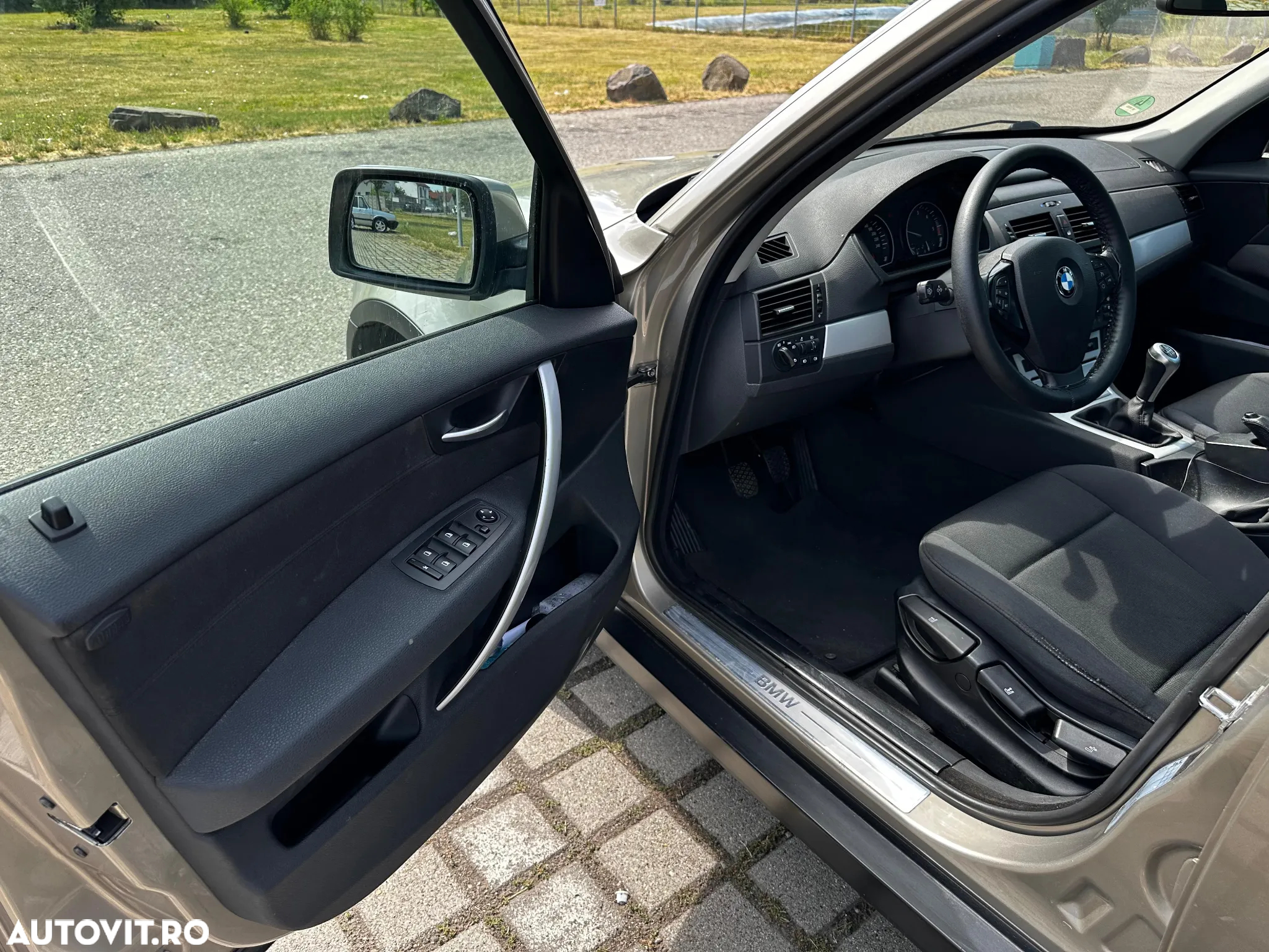BMW X3 2.0d - 9