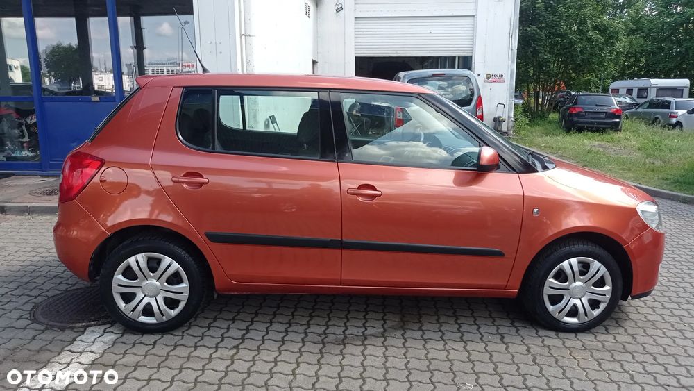 Skoda Fabia 1.6 16V Elegance - 8