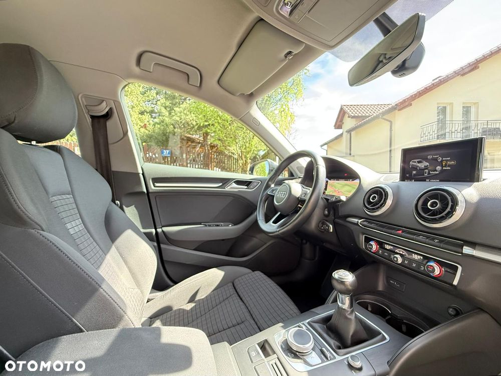 Audi A3 Sportback 1.6 TDI Sport - 29