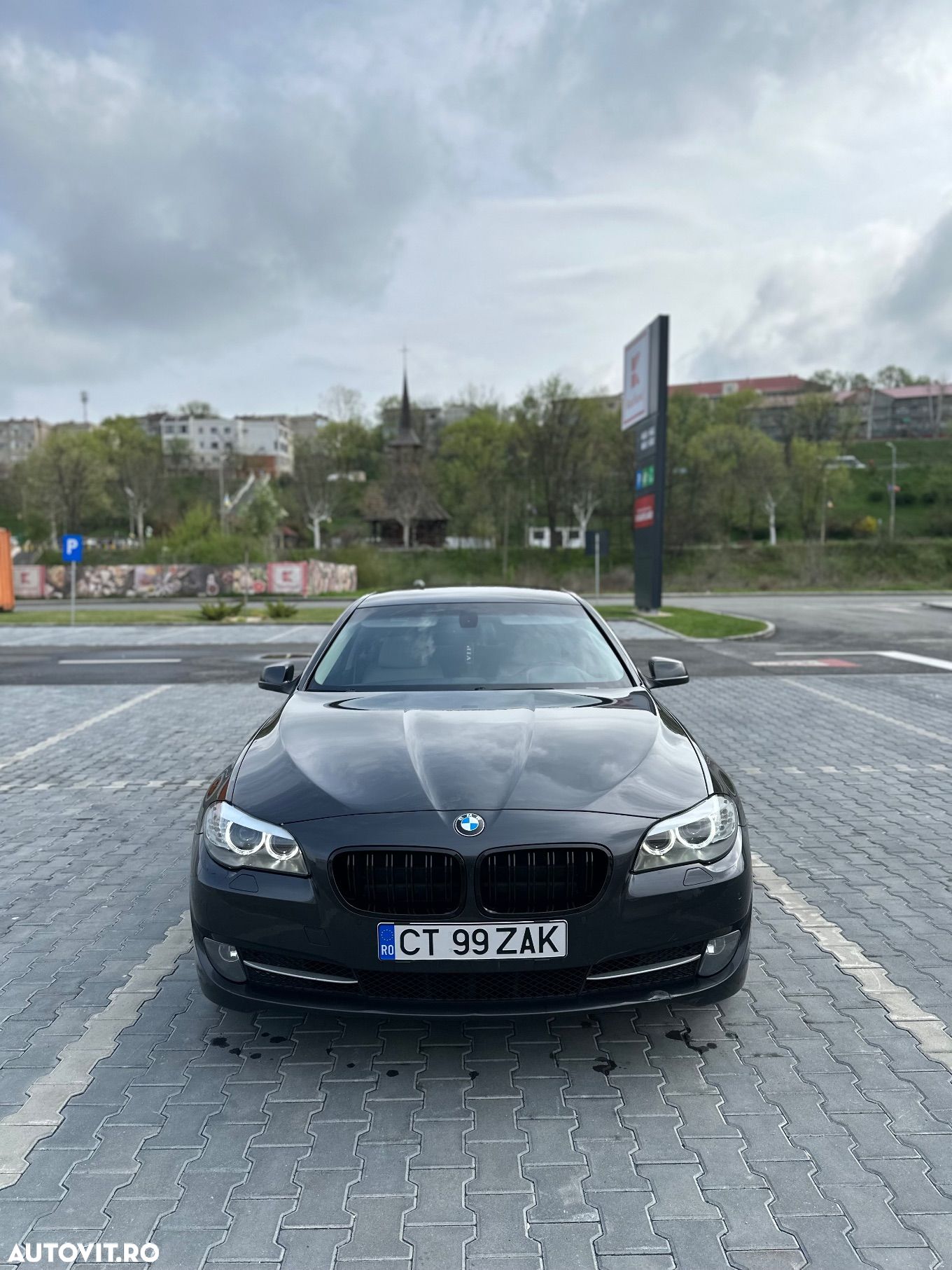 BMW Seria 5 520d - 1
