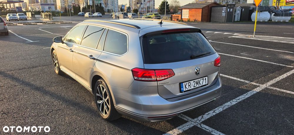 Volkswagen Passat - 9