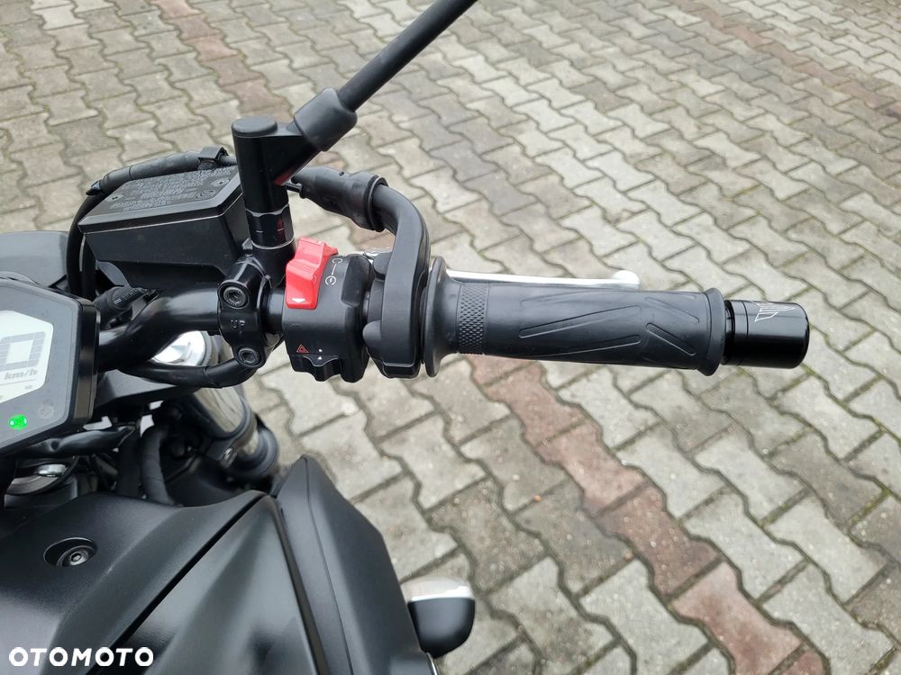 Yamaha MT - 26