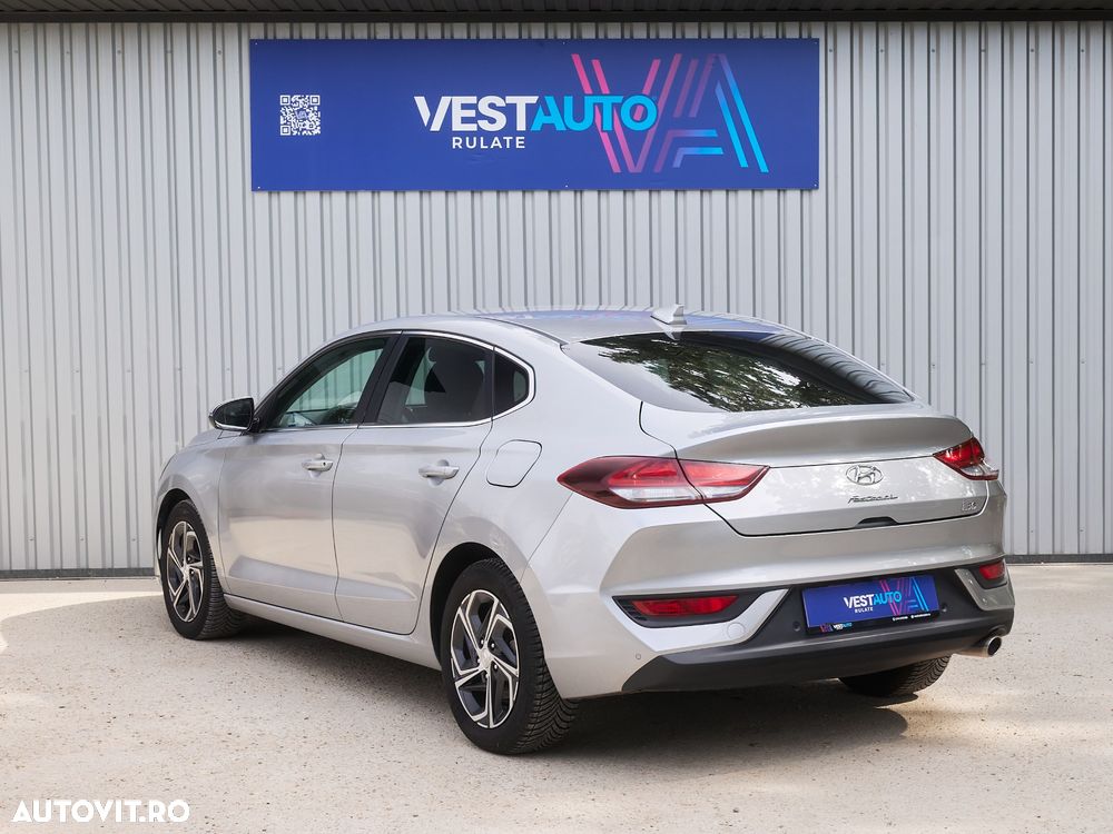 HYUNDAI i30 2021 — imagine 3