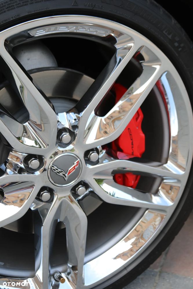 Chevrolet Corvette Stingray 2LT 6.2 V8 Automatik - 24
