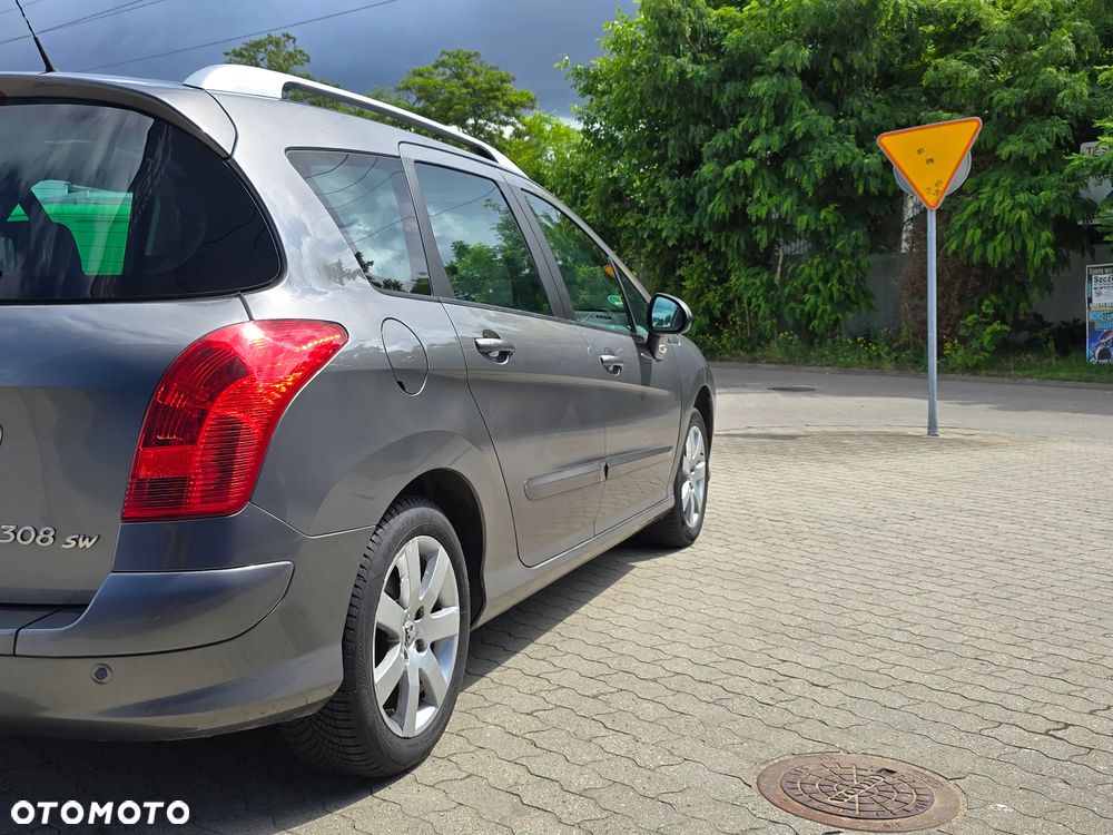 Peugeot 308 1.6 HDi Premium - 29