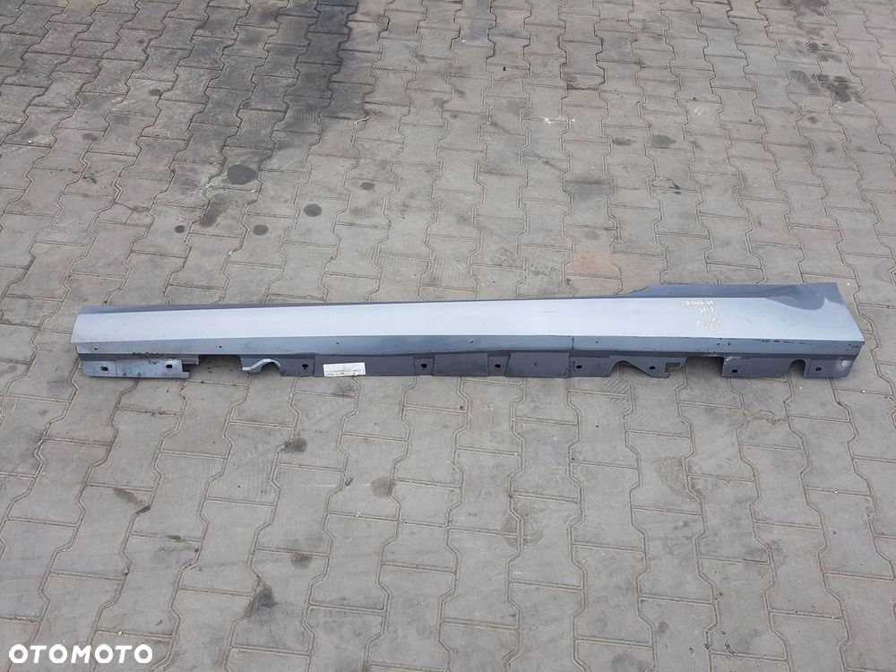 BMW 3 E93 E92 LIFT 10-13r LISTWA PROGOWA LEWA M-PAKIET A52 SPACEGRAU - 2