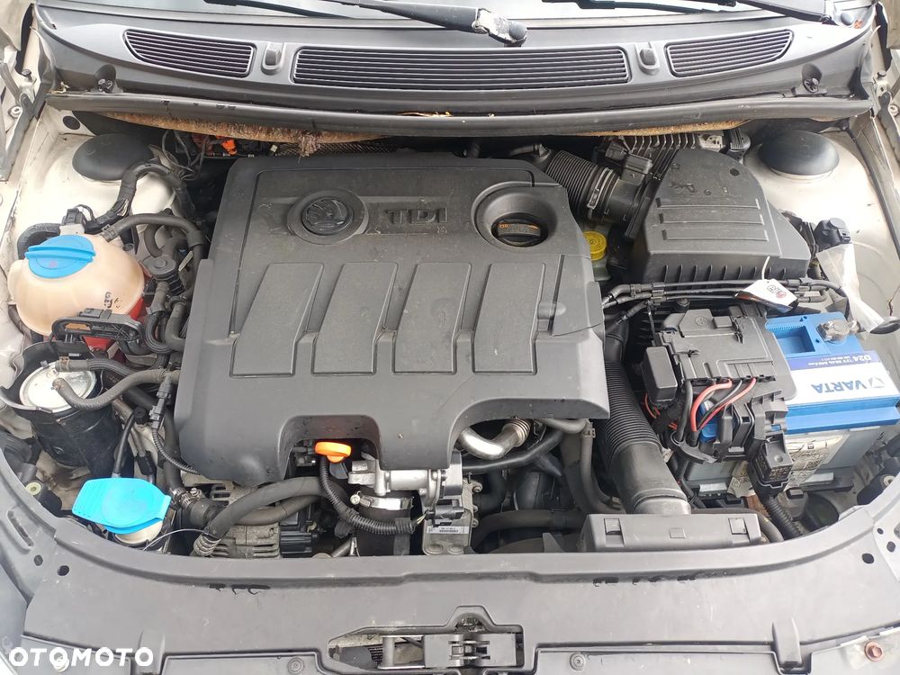 Skoda Fabia 1.6 TDI DPF MONTE CARLO - 8