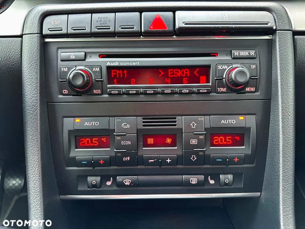 Audi A4 Avant 2.0 TDI - 12