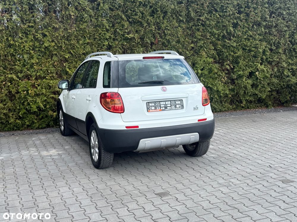 Fiat Sedici 1.6 16V 4x4 Lounge - 4