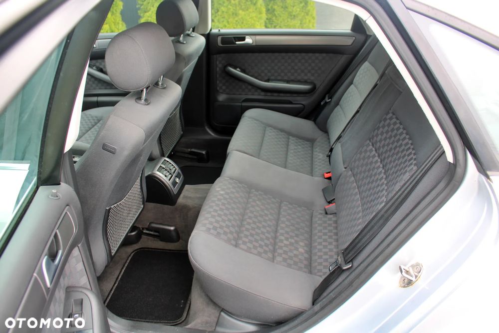 Audi A6 Limousine 1.8T - 23