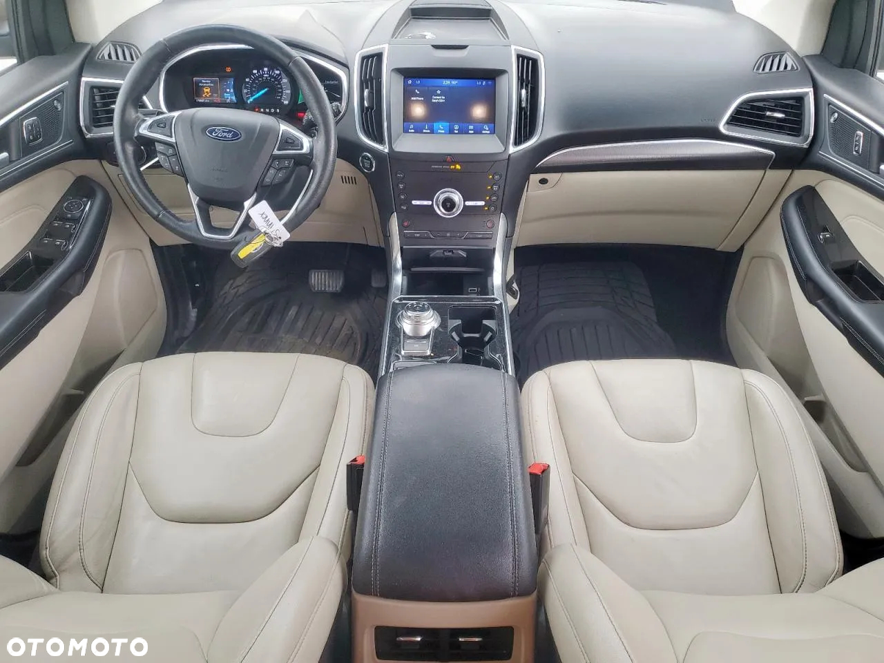 Ford Edge - 7