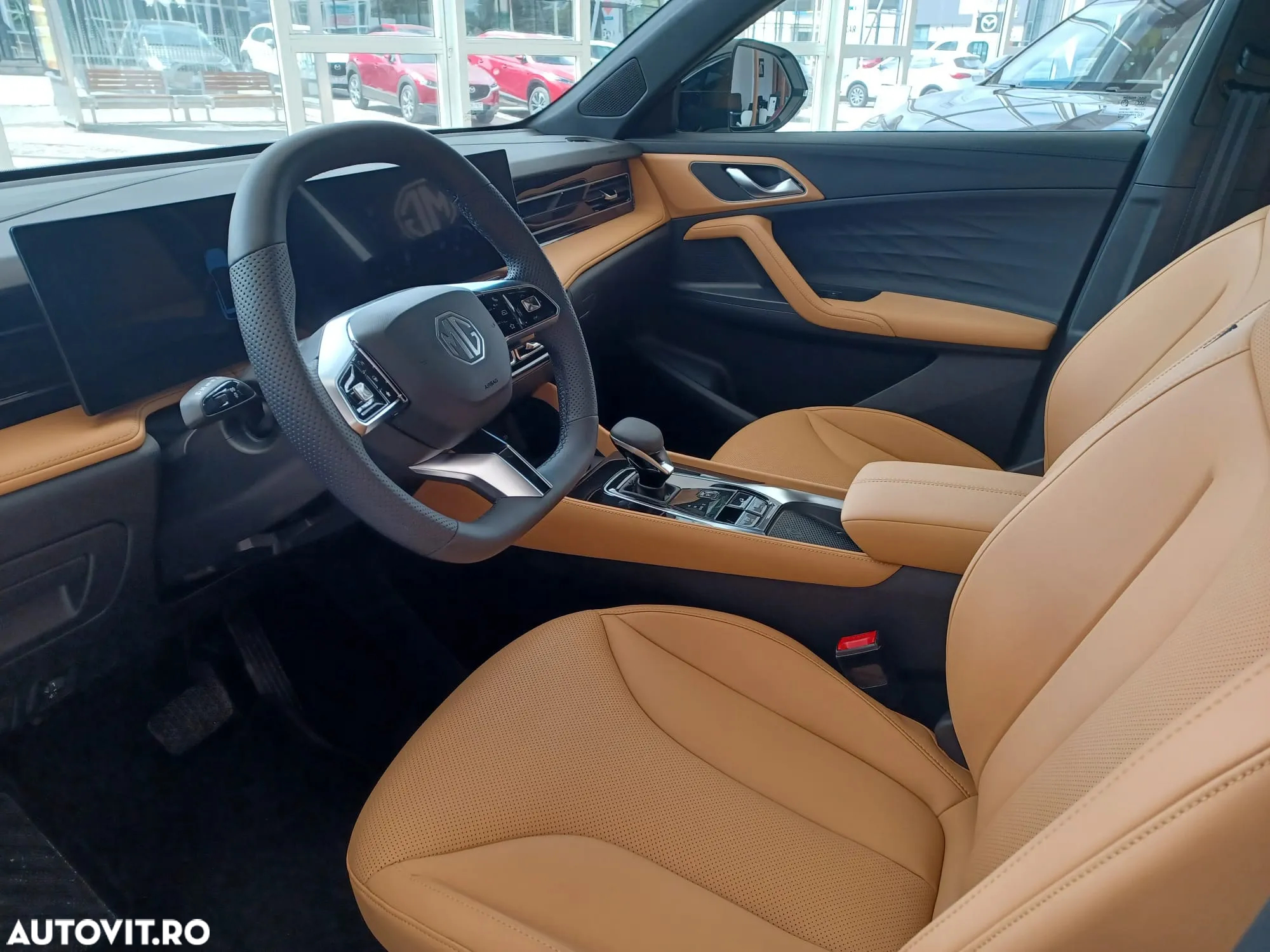 MG HS 1.5 T-GDi 7DCT Exclusive - 5