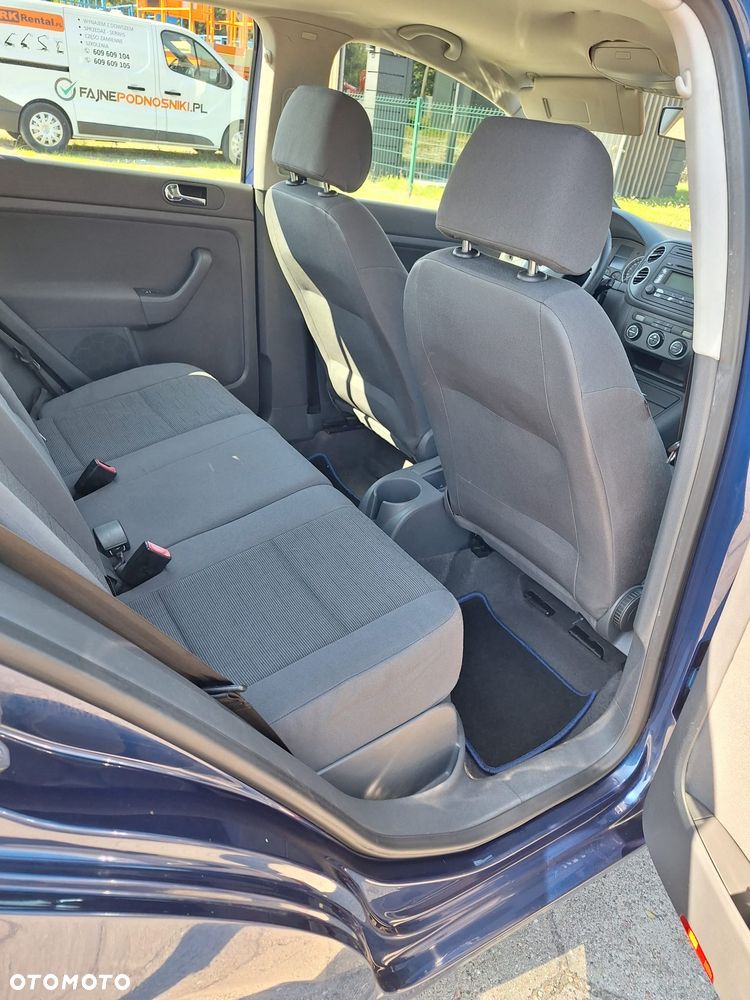 Volkswagen Golf 1.6 FSI Comfortline - 6