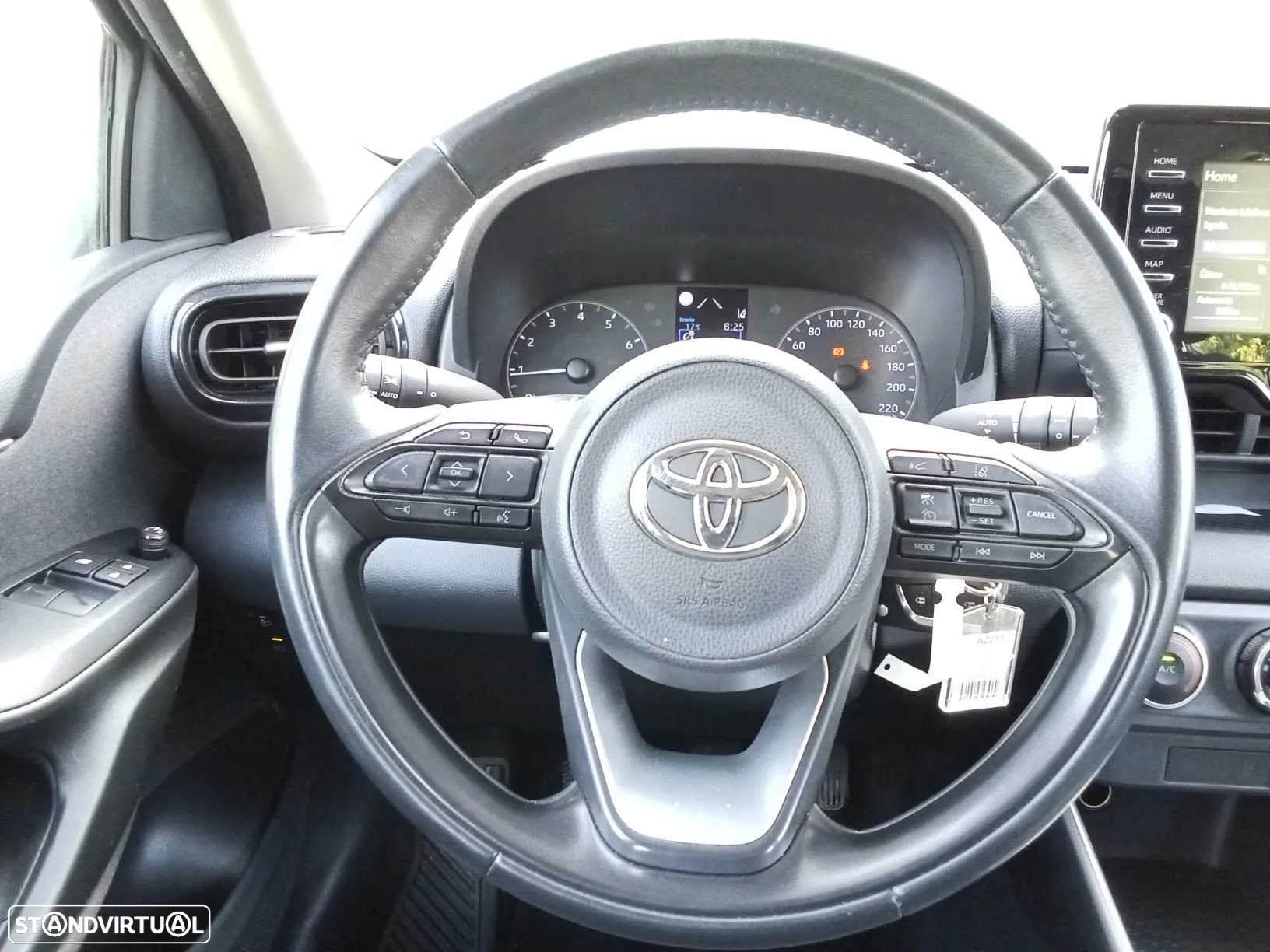 Toyota Yaris 1.0 VVT-i Comfort - 11