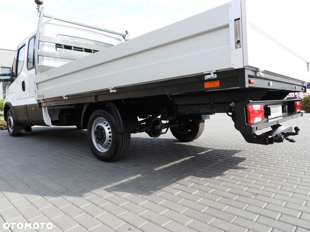 Iveco DAILY 35S16 SKRZYNIA PODWÓJNA KABINA DOKA 7 MIEJSC TEMPOMAT LEDY AUTOMAT HI-MATIC KLIMATYZACJA  160KM - 16