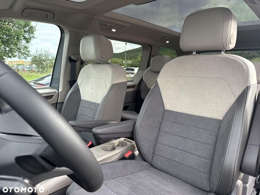 Volkswagen Multivan 2.0 TDI L1 Style DSG - 17