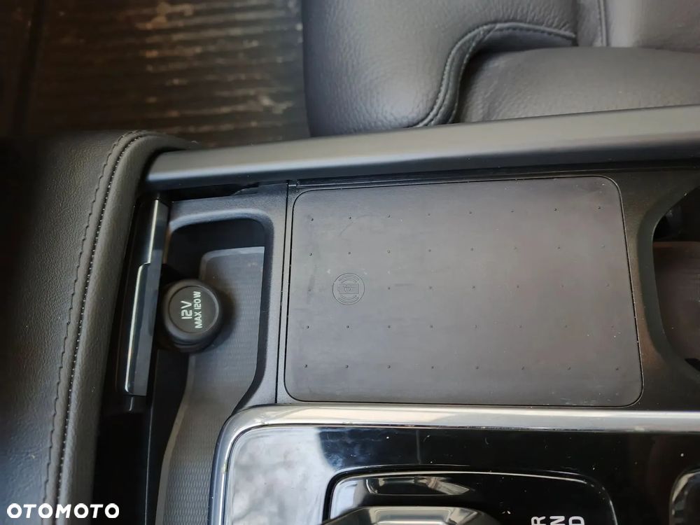 Volvo V90 Cross Country B4 D AWD Ultimate - 10