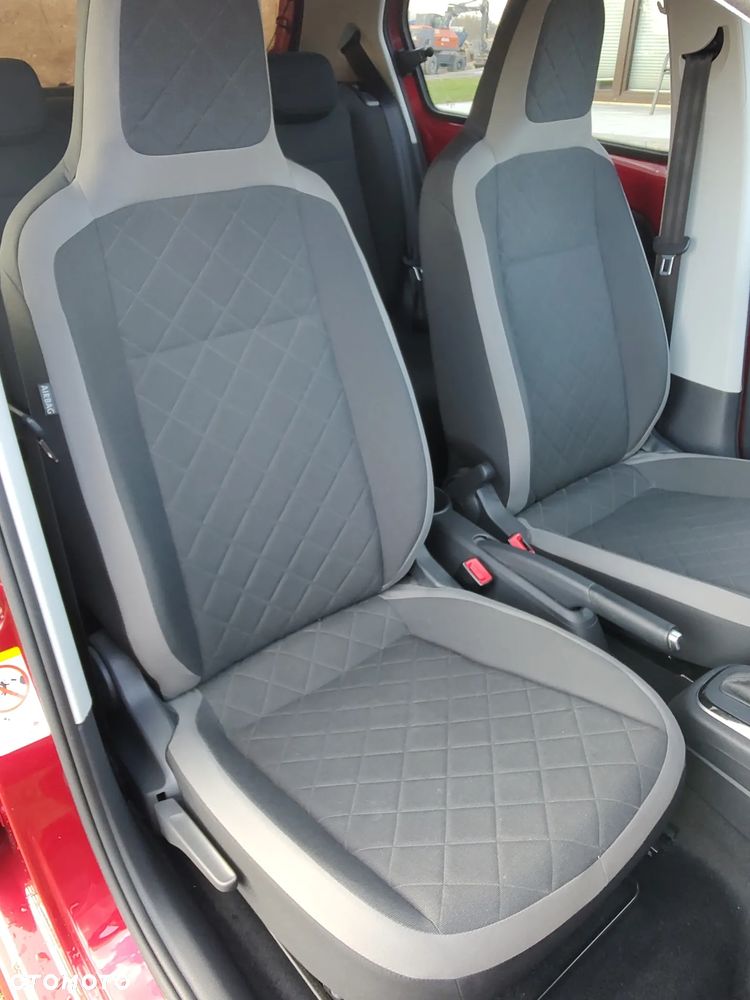 Volkswagen up! e-up United - 14