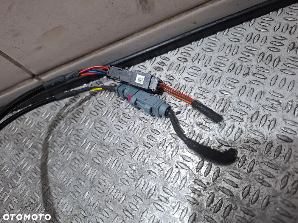 Kamera mikrostyk klamka klapy bagażnika tył Audi A5 Coupe rok 2017 nr 8W8827566D - 3