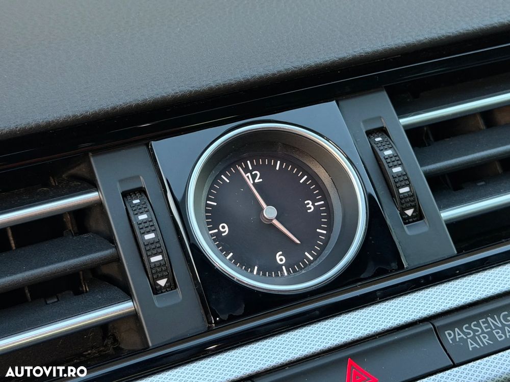 Volkswagen Passat - 30