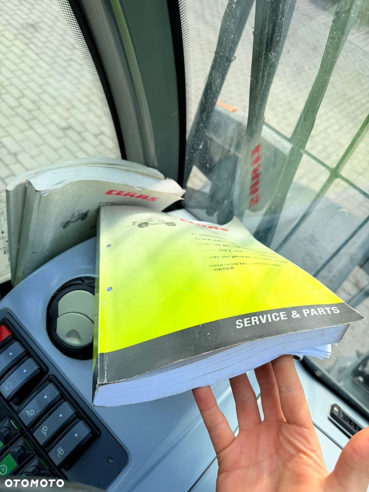 Claas Scorpion 7040 Varipower - 25