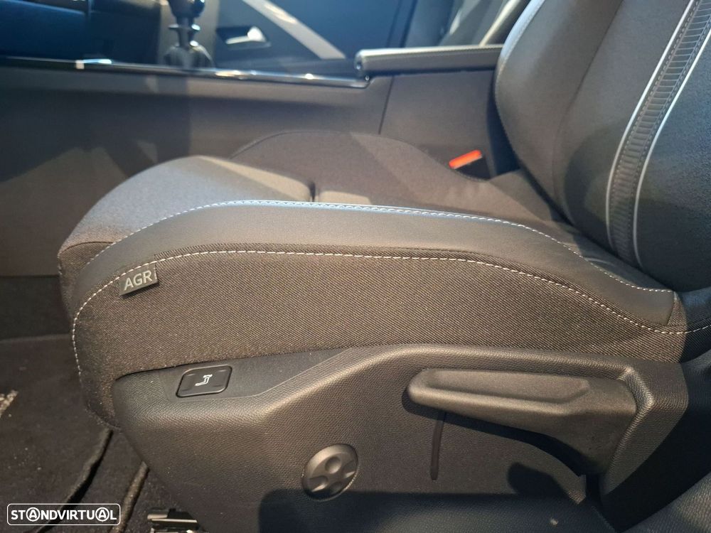 Opel Astra Sports Tourer 1.2 T GS - 22