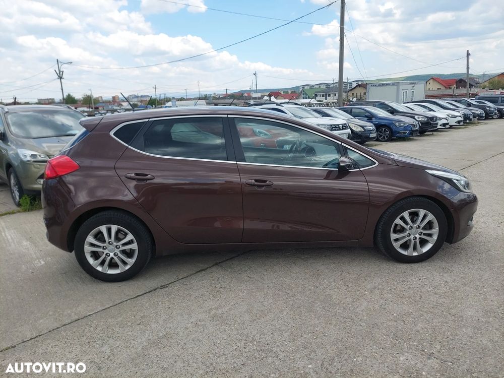 Kia Ceed - 5