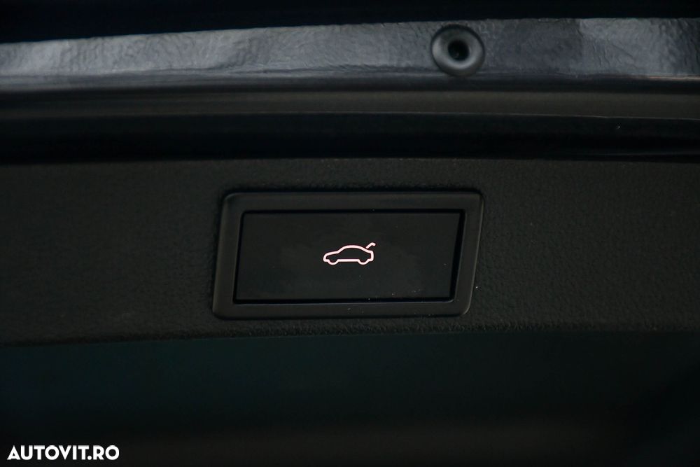 Skoda Octavia 2.0 TDI 4x4 DSG Scout - 12