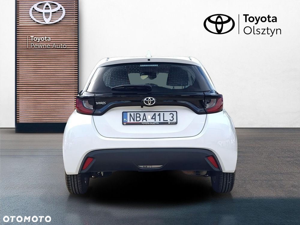 Toyota Yaris - 4