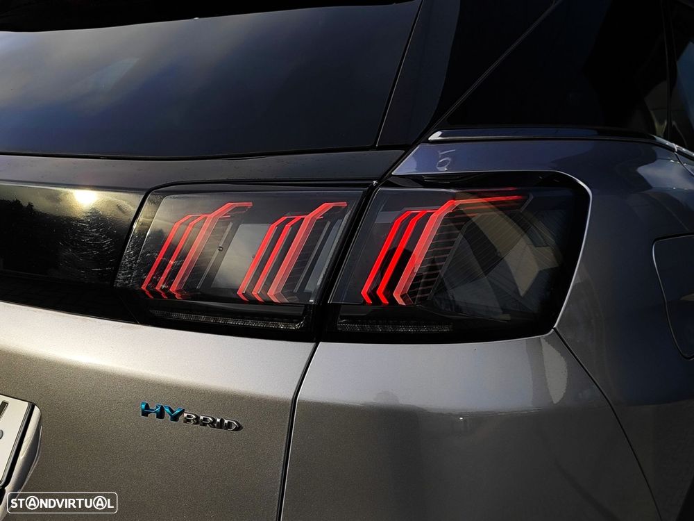 Peugeot 3008 1.6 Hybrid GT e-EAT8 - 11