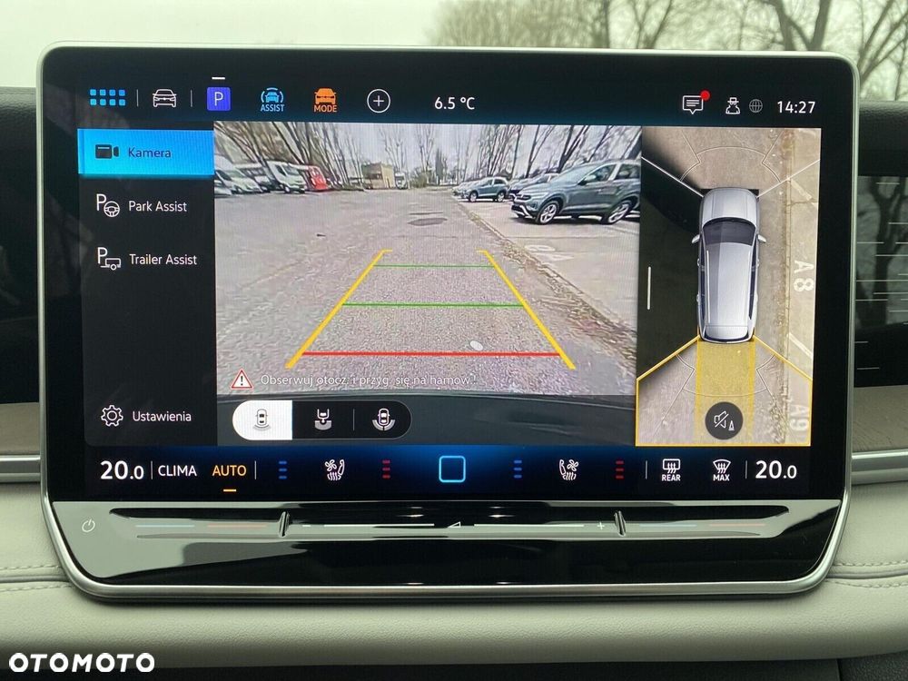 Volkswagen Golf - 32