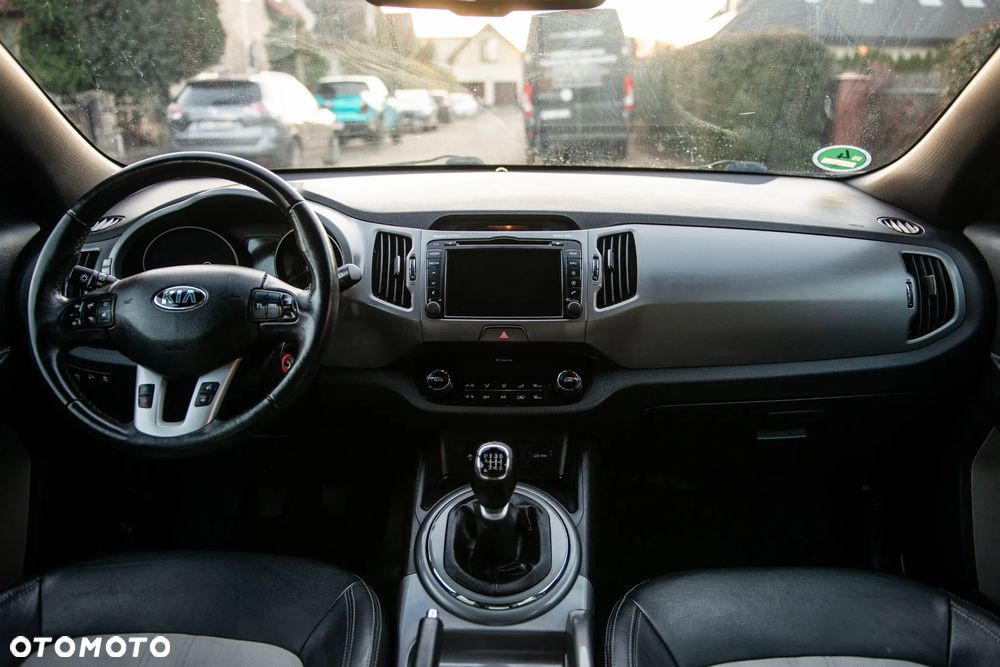 Kia Sportage 1.6 GDI 2WD Dream-Team Edition - 24