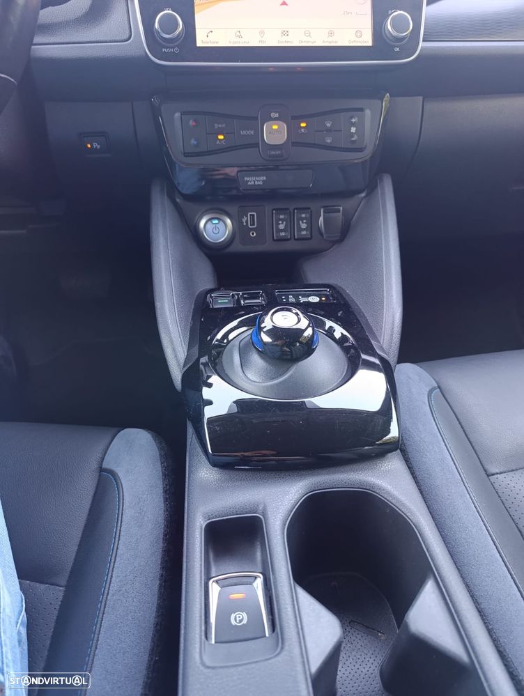 Nissan Leaf 40 kWh N-Connecta - 13