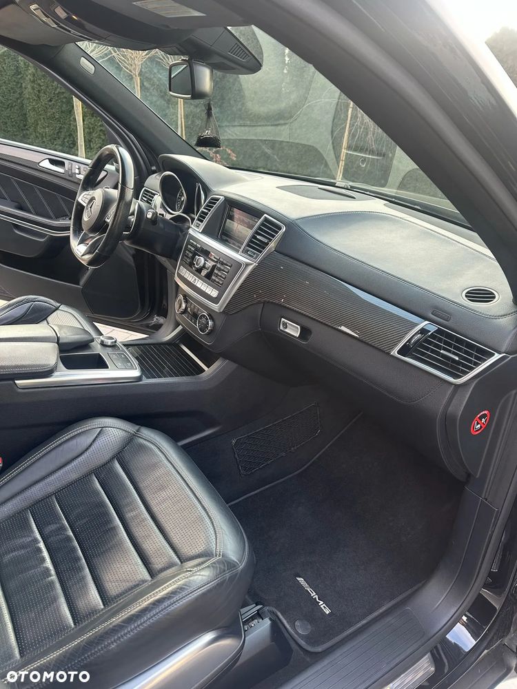 Mercedes-Benz GL - 25