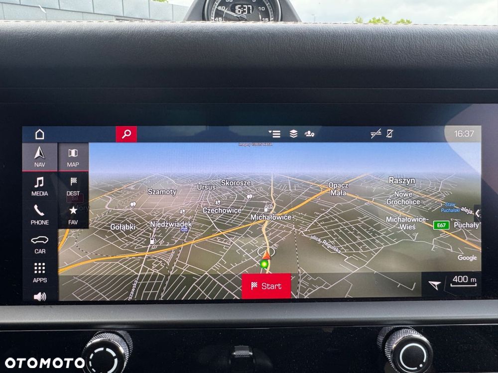 Porsche Macan - 23