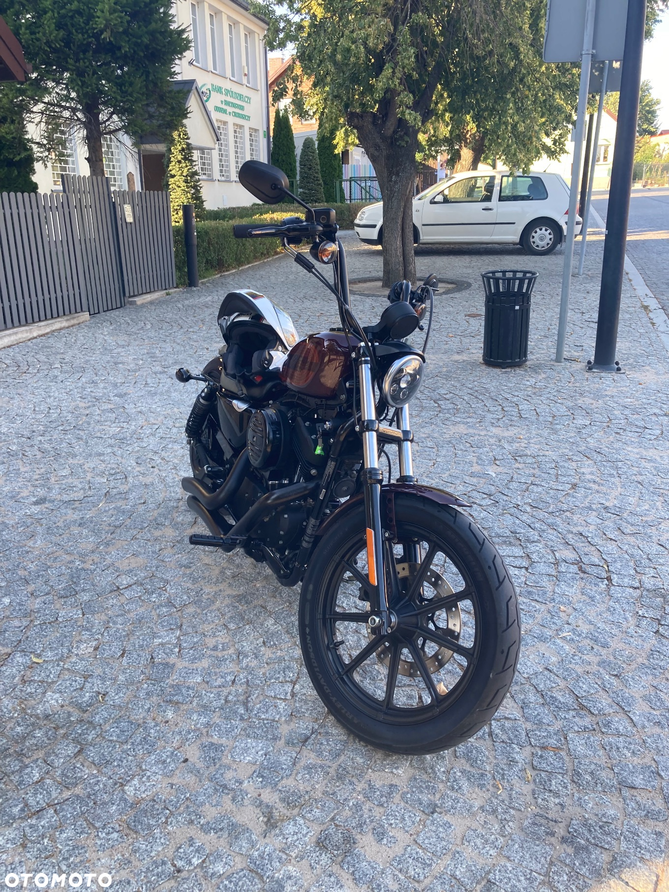 Harley-Davidson Sportster Iron 1200 - 17