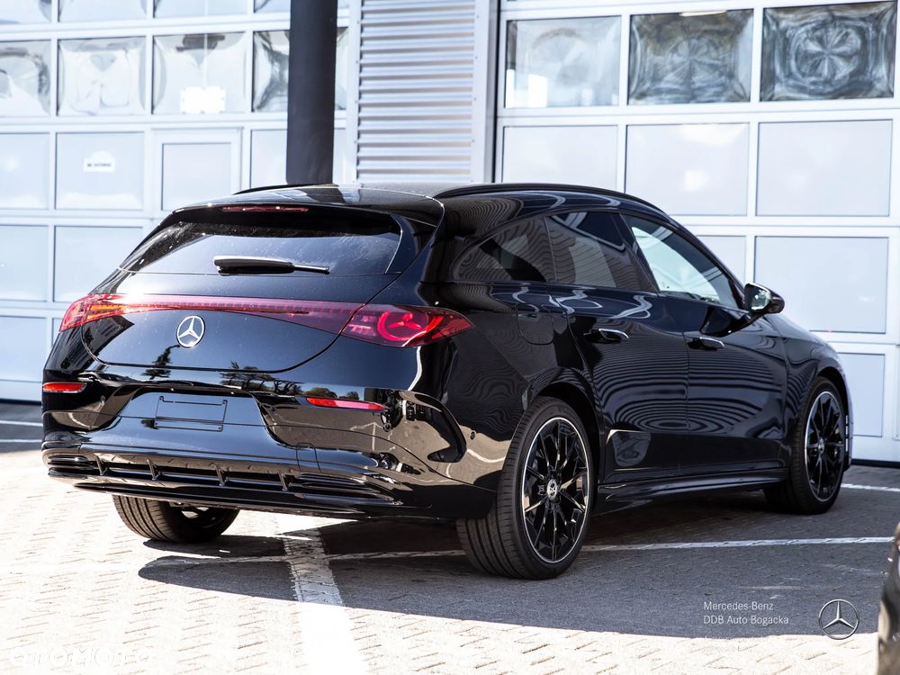 Mercedes-Benz CLA - 4