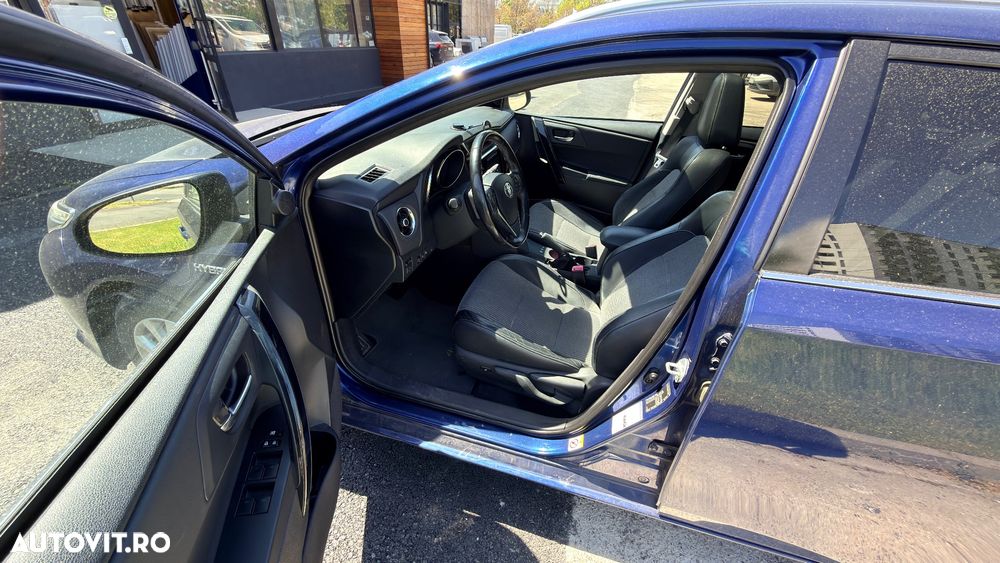 Toyota Auris 1.8 VVT-i Automatik Executive - 5