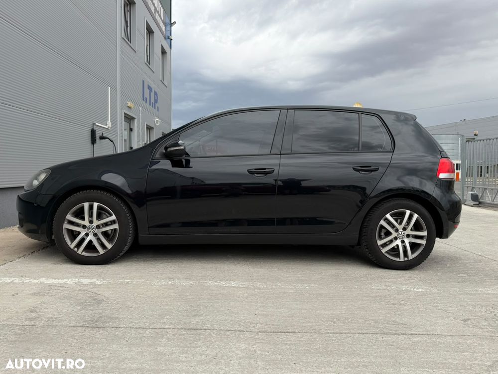 VOLKSWAGEN Golf 2010 — imagine 7