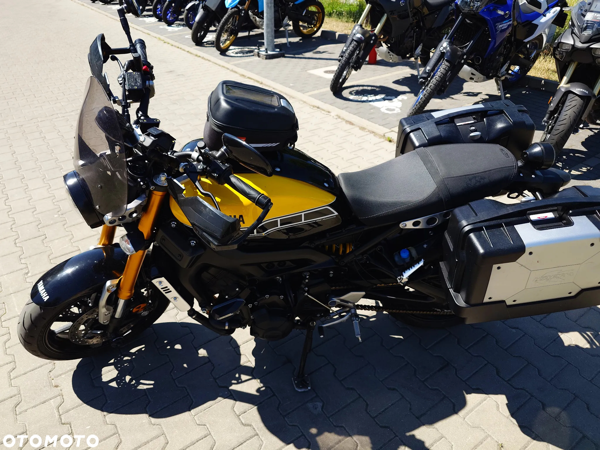 Yamaha XSR - 13