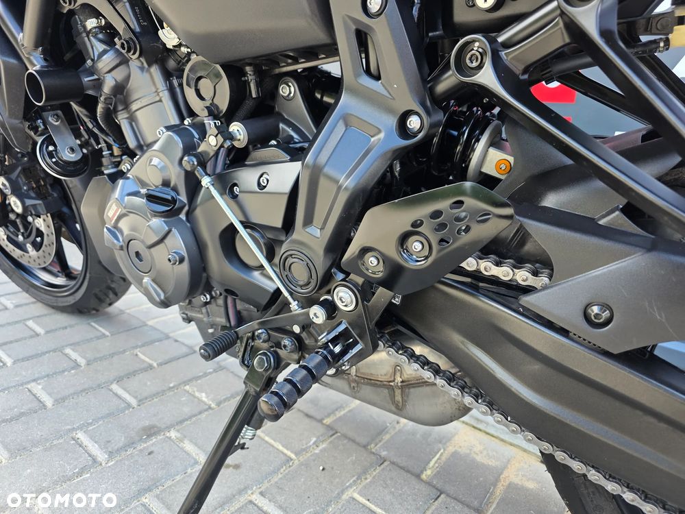 Yamaha MT - 12