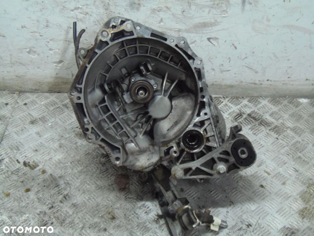 SKRZYNIA BIEGÓW MANUAL 5B 55355489 F13 OPEL MERIVA A 1.6 BENZYNA - 1