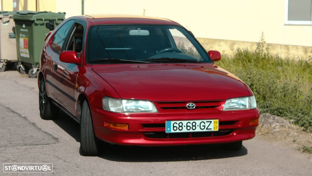 Toyota Corolla - 2