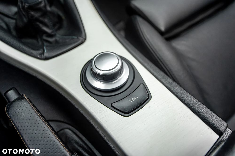 BMW Seria 3 320d DPF - 37