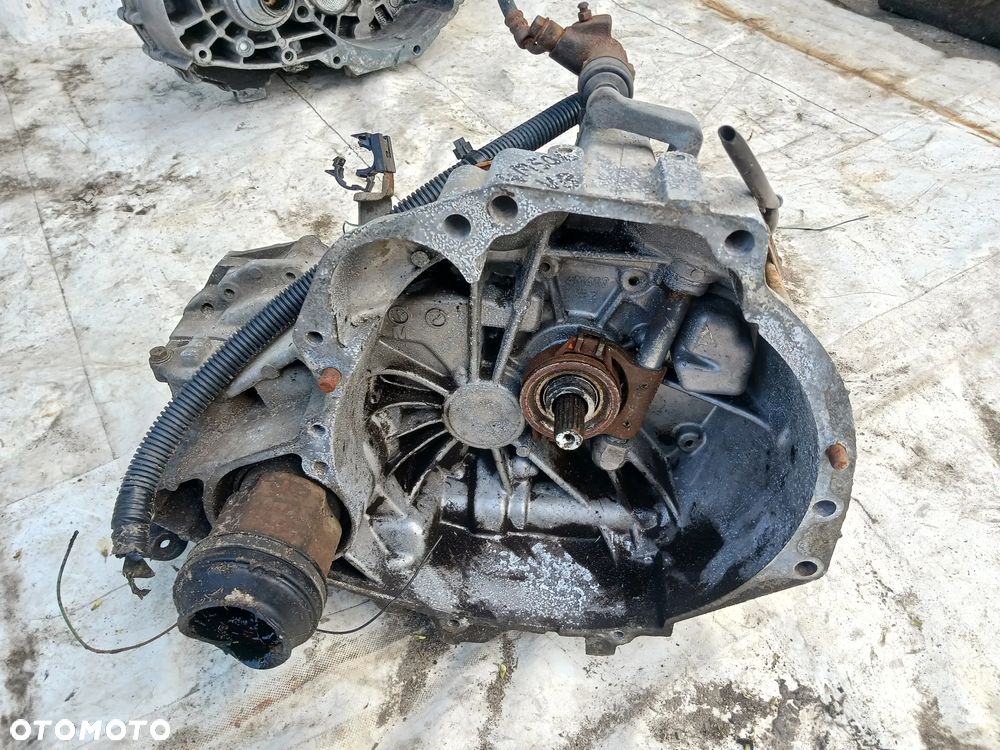 Skrzynia biegów 4M506VB Nissan Almera II (N16) 1,5B 1,6B - 1