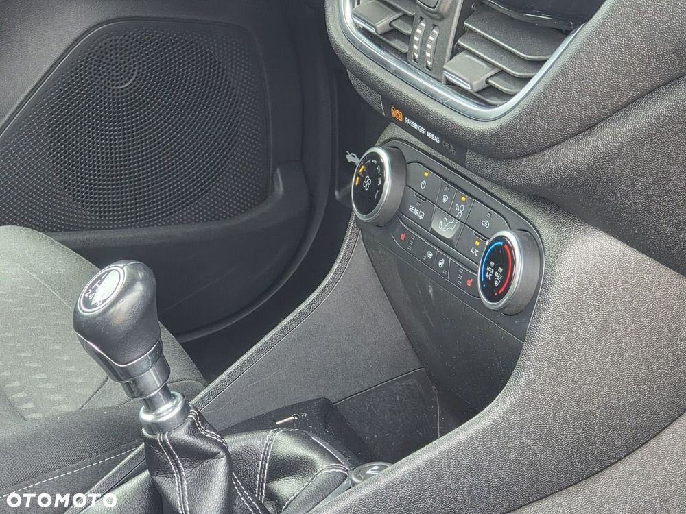 Ford Fiesta - 18