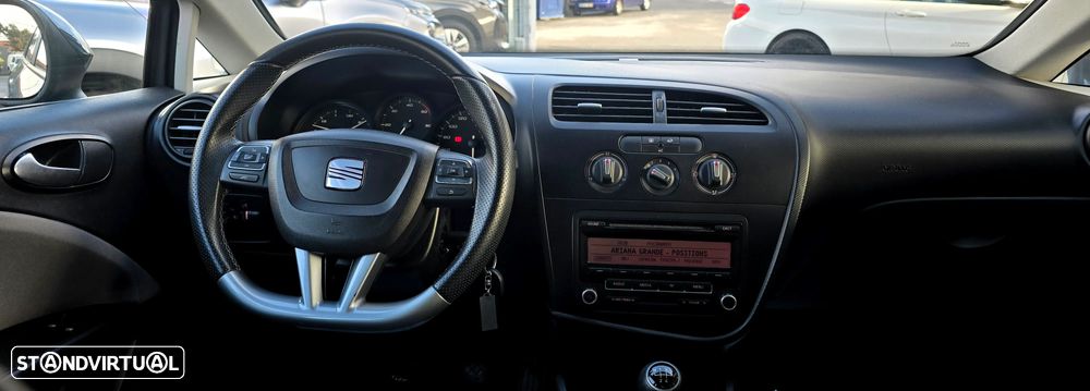 SEAT Leon 1.6 TDI DPF E-Ecomotive Reference - 6